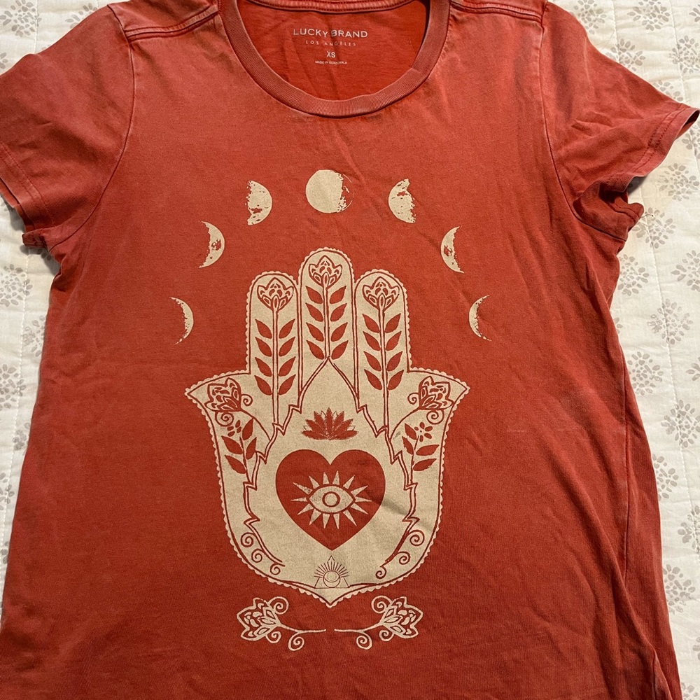 Lucky brand tee xs